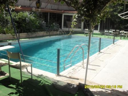 JWA-hm-swim.JPG