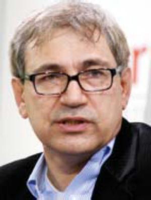Orhan-Bamouk.jpg